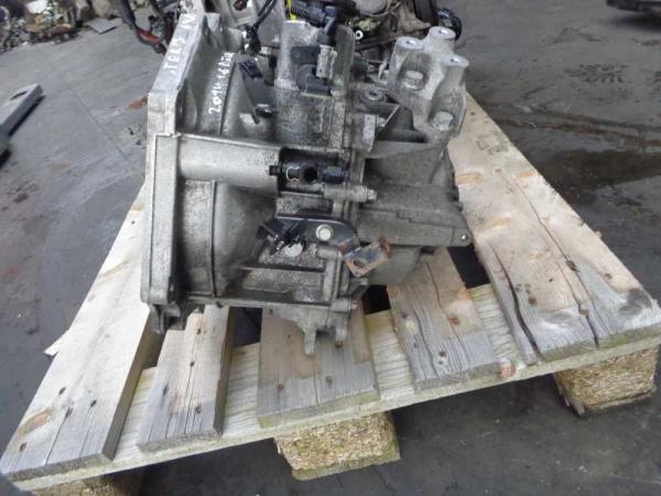 BOITE DE VITESSE 6 VITESSE OPEL ASTRA J 1.6 DIESEL - Vue 3